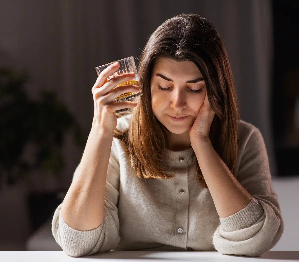 Hypnose Pays Daix Nathalie Aharonian Hypnose Salon De Provence Shutterstock 2187785169 1 Hypnose Pays Daix Nathalie Aharonian Hypnose Salon De Provence Shutterstock 2187785169 1